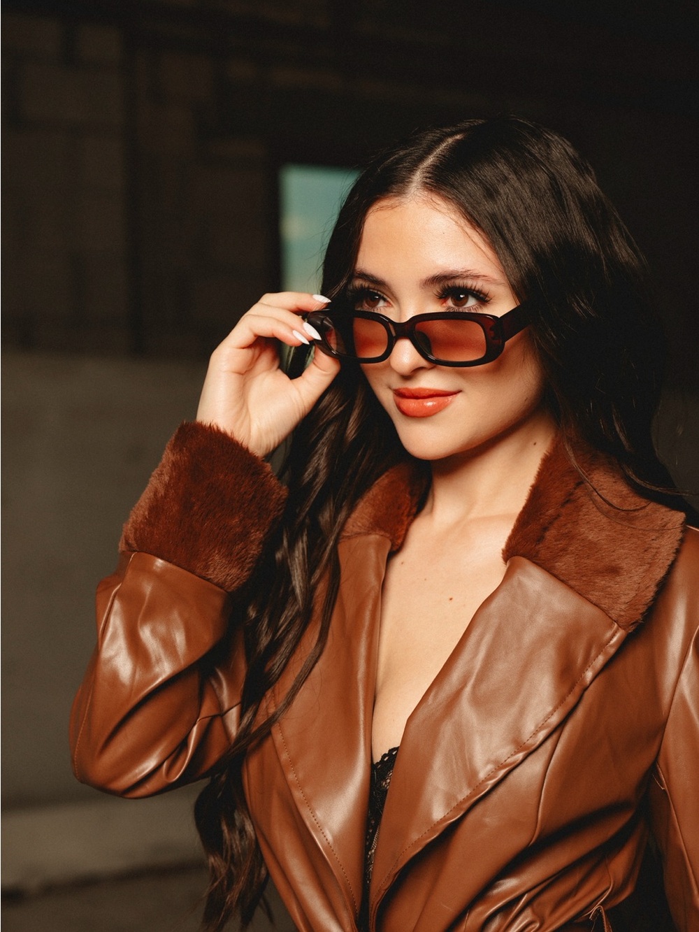 Elegant Brown Sunglasses